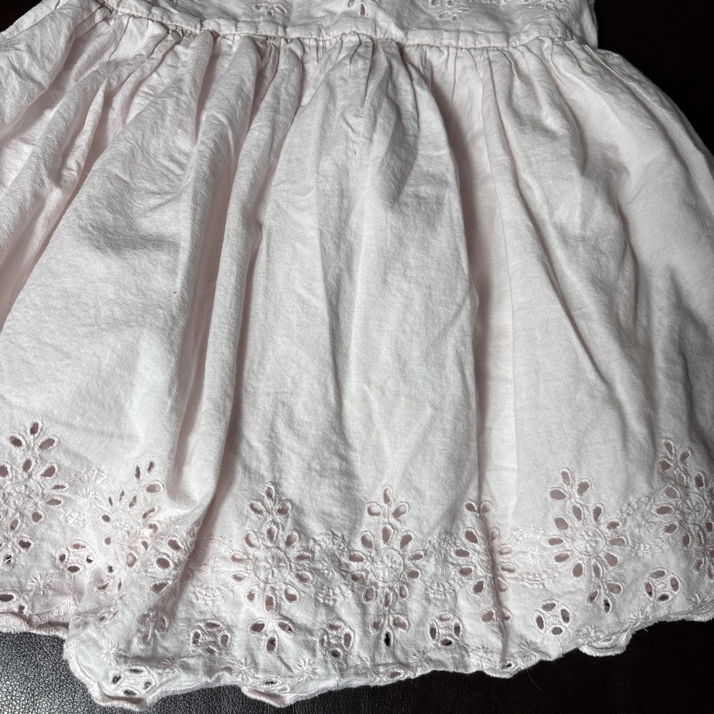 Baby GAP Girls Size 3 Yrs  Pale Pink dress with scalloped lace bottom - Picture 2 of 6